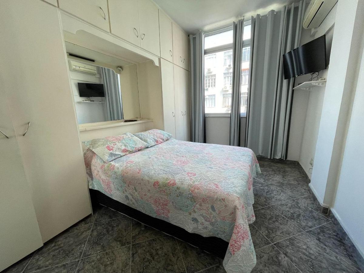 2qtos: Copacabana, Ipanema E Metro! Apartment *